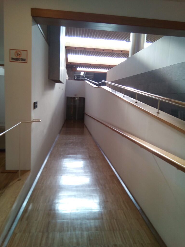 PALACIO DE EXPOSICIONES SANTANDER-ACUCHILLADO